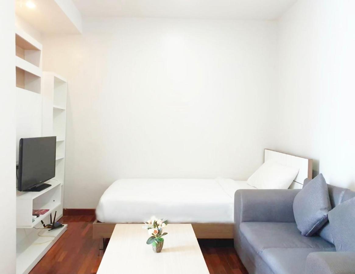 The Sriracha Residence Si Racha Bagian luar foto