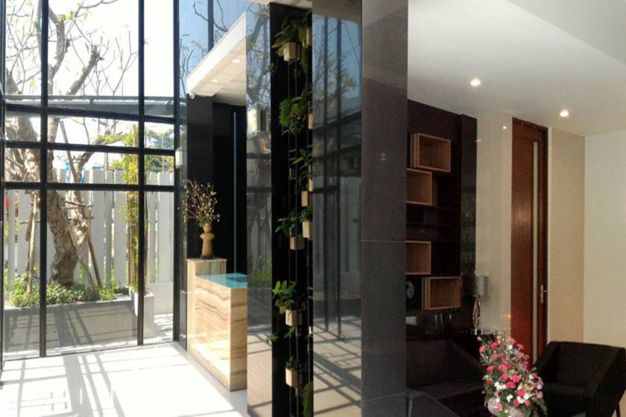 The Sriracha Residence Si Racha Bagian luar foto